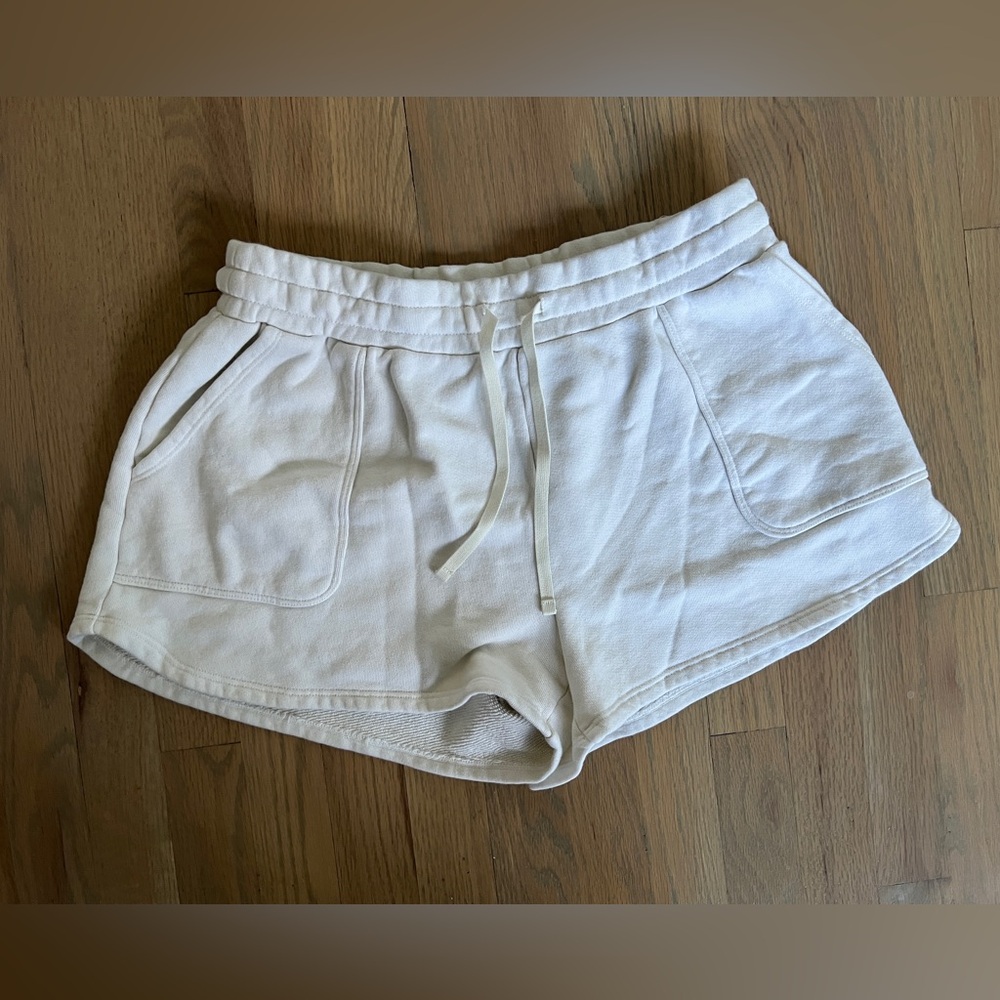 Beyond Yoga Cali Short Washed Vintage White size M French Terry Cotton
